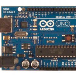 Arduino UNO